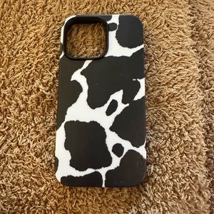 Cow print Iphone 14 pro max case